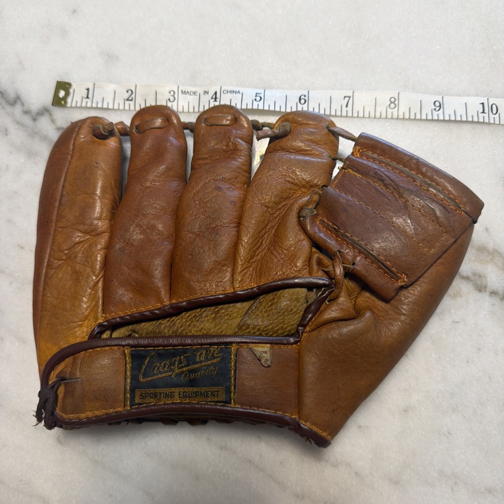 Vintage 1950's Cragstan Model JG 535 Child Size Baseball Glove. RHT